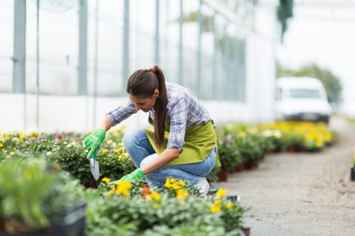 Landscaping Lee secure payments page highlighting encrypted and PCI-compliant processing