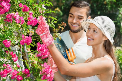 Landscaping Lee payment security features with SSL encryption and safe transaction handling